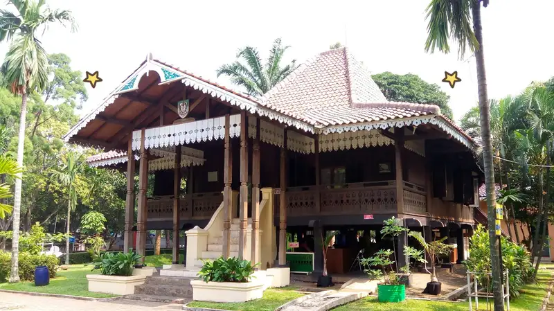 Rumah Bubungan Lima Bengkulu